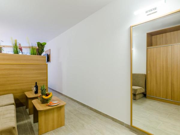 Villa Paradiso 2 : photo 2 de la chambre studio familial