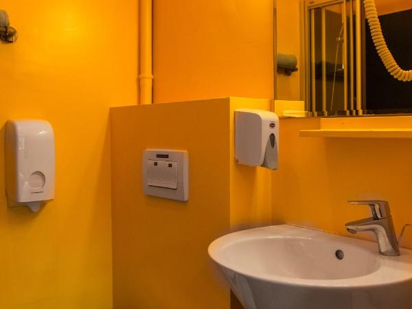 Stay Swanky Hostel : photo 5 de la chambre chambre double