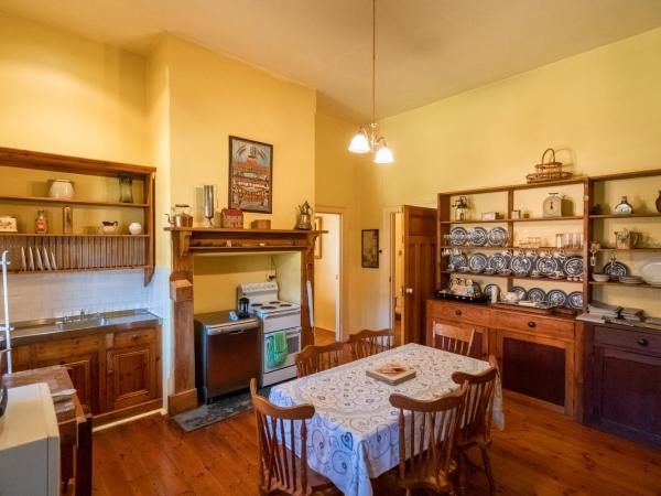 Buxton Manor : photo 3 de la chambre appartement 3 chambres avec loft et jardin