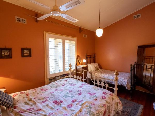 Buxton Manor : photo 5 de la chambre appartement 3 chambres avec loft et jardin