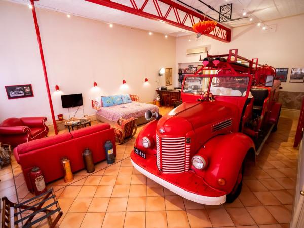 Fire Station Inn : photo 9 de la chambre suite camion de pompiers