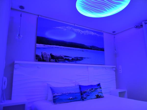 Hôtel Le Claridge : photo 3 de la chambre chambre double supérieure