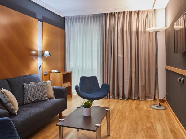 Silken Juan de Austria : photo 5 de la chambre suite junior