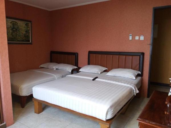 Hotel Rumah Shinta : photo 1 de la chambre suite familiale