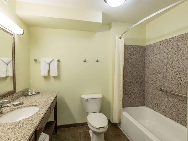 La Quinta by Wyndham Las Vegas Airport South : photo 3 de la chambre chambre lit queen-size deluxe