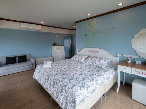 The Lilly Hotel : photo 2 de la chambre chambre familiale standard