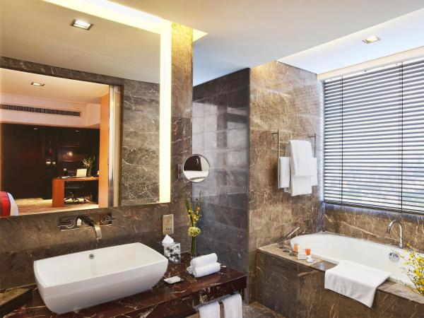 The Longemont Shanghai : photo 4 de la chambre chambre double ou lits jumeaux affaires 