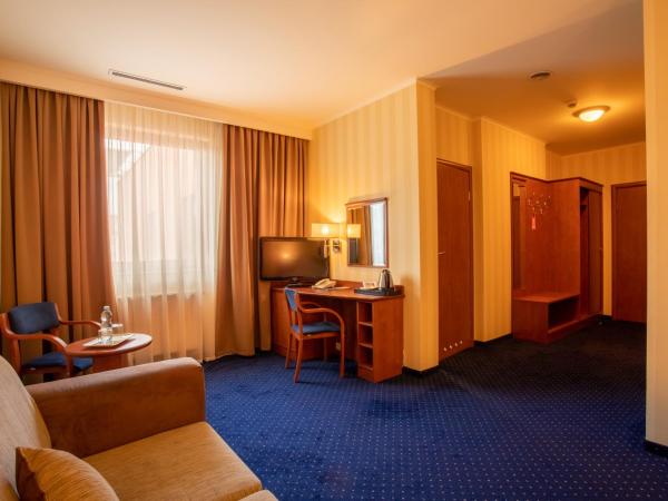 Business Hotel Vega Wrocław : photo 5 de la chambre chambre double deluxe
