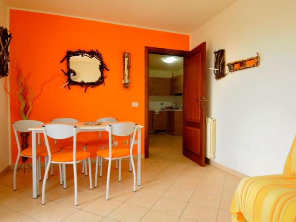 Il Sogno di Alghero - Adults Only : photo 1 de la chambre appartement 2 chambres avec vue et véranda (4 adultes)