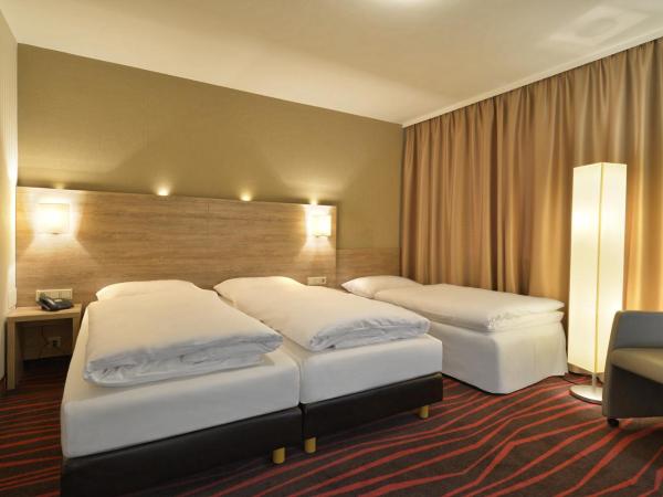 Europäischer Hof : photo 1 de la chambre standard triple room (no air-condition)