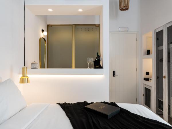 The TownHouse Mykonos : photo 7 de la chambre chambre double deluxe - vue sur mer