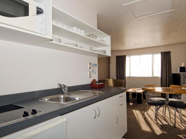 FYFFE on Riccarton : photo 1 de la chambre suite 2 chambres avec baignoire spa