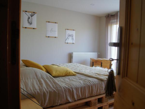 L'Antre d'Eux : photo 3 de la chambre chambre double supérieure