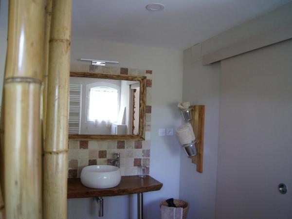 L'Antre d'Eux : photo 2 de la chambre chambre double supérieure