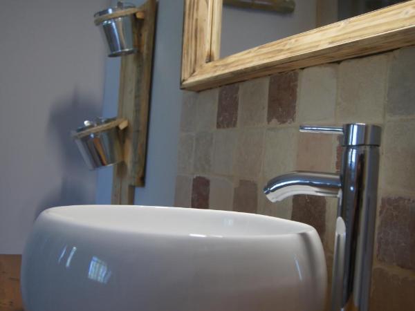 L'Antre d'Eux : photo 1 de la chambre chambre double supérieure