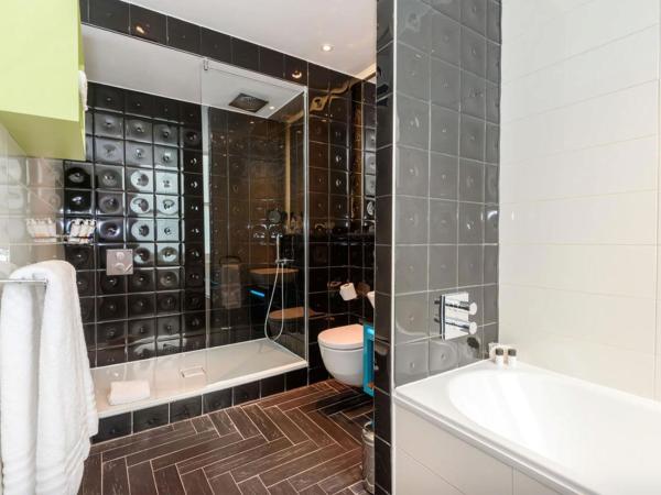 Hotel Indigo London - Kensington, an IHG Hotel : photo 1 de la chambre chambre standard lit queen-size