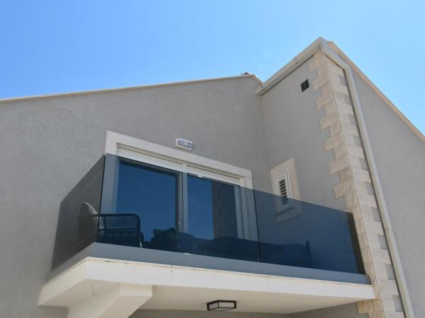 Dubrovnik Icy Guest House : photo 10 de la chambre chambre double supérieure avec balcon - vue sur mer