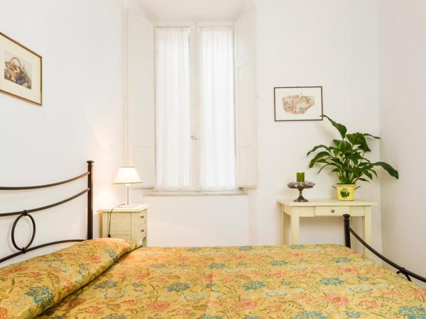 Albergo Tre Donzelle : photo 2 de la chambre chambre simple avec salle de bains commune