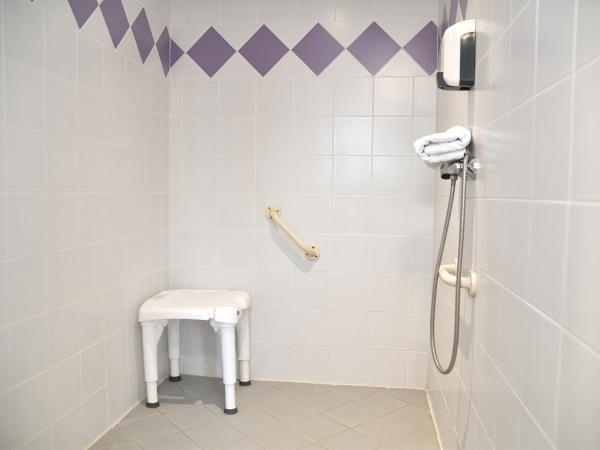 Hotel Restaurant du Bowling de Millau : photo 1 de la chambre chambre double