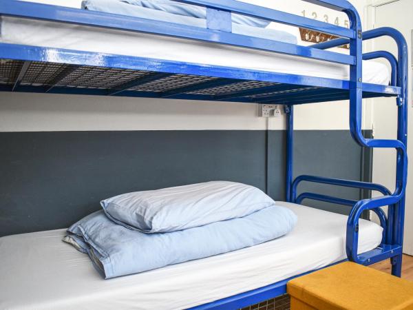 The Woodquay Hostel : photo 1 de la chambre lit dans dortoir mixte de 6 lits