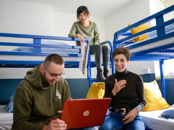 The Woodquay Hostel : photo 1 de la chambre lit simple dans dortoir de 4 lits