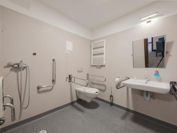 Kamienica Pod Aniołami : photo 1 de la chambre chambre deluxe double ou lits jumeaux