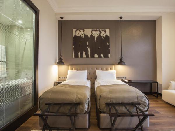 Quentin XL Potsdamer Platz : photo 1 de la chambre chambre lits jumeaux deluxe