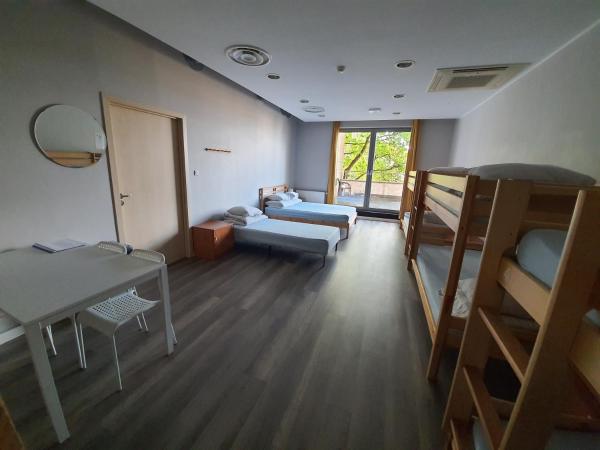 Sea Hostel : photo 2 de la chambre chambre familiale