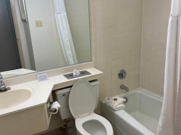 Ramada by Wyndham Albuquerque Midtown : photo 2 de la chambre chambre lit king-size deluxe - non-fumeurs