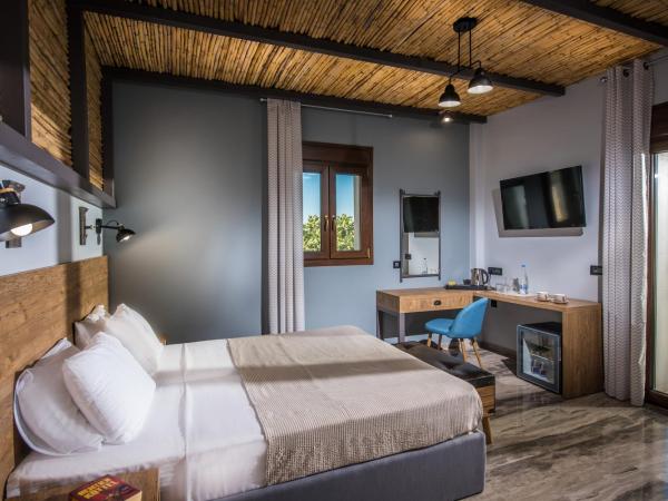 Balsamico Traditional Suites : photo 3 de la chambre chambre double deluxe avec douche