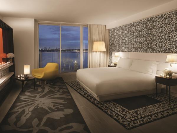 Mondrian South Beach : photo 7 de la chambre suite studio deluxe avec balcon - vue sur baie