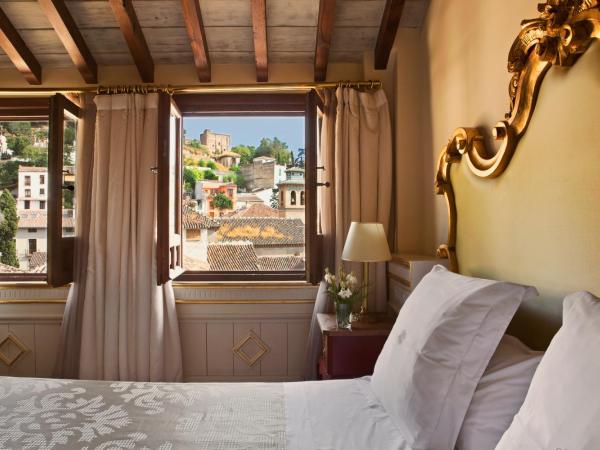 Hotel Casa 1800 Granada : photo 1 de la chambre chambre deluxe - vue sur alhambra