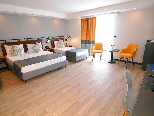 Ramira Joy Hotel : photo 2 de la chambre chambre triple