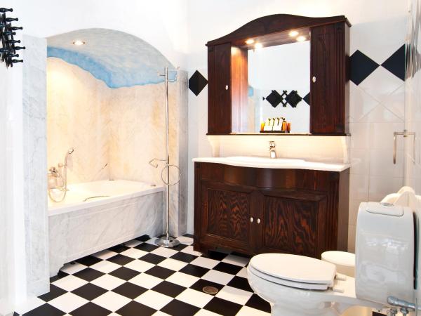 Nikos Villas : photo 5 de la chambre suite junior - vue sur caldeira