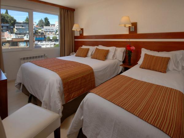 Hotel Tirol : photo 3 de la chambre chambre double ou lits jumeaux - vue sur ville