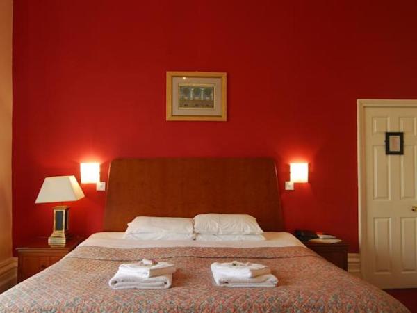 The Beach Hotel : photo 2 de la chambre chambre triple