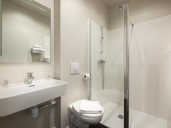 Hôtel de Paris : photo 8 de la chambre chambre elégance