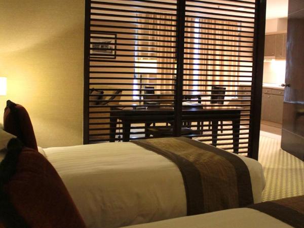 Pacific Regency Hotel Suites : photo 2 de la chambre suite lits jumeaux 1 chambre