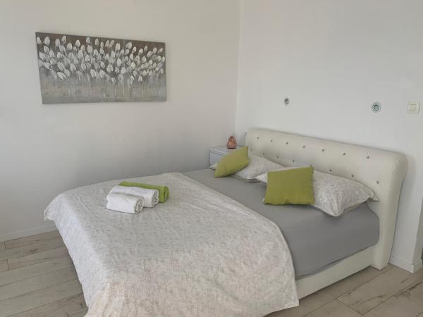 Super Horizont -FREE PARKING AND JACCUZZI : photo 4 de la chambre suite lit king-size