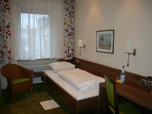 Hotel Hauser an der Universität : photo 2 de la chambre chambre simple