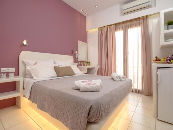 Panormos Hotel and Studios : photo 2 de la chambre chambre double - vue sur mer - 1er Étage