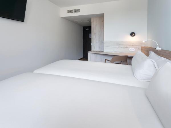 B&B HOTEL Lisboa Aeroporto : photo 2 de la chambre chambre lits jumeaux