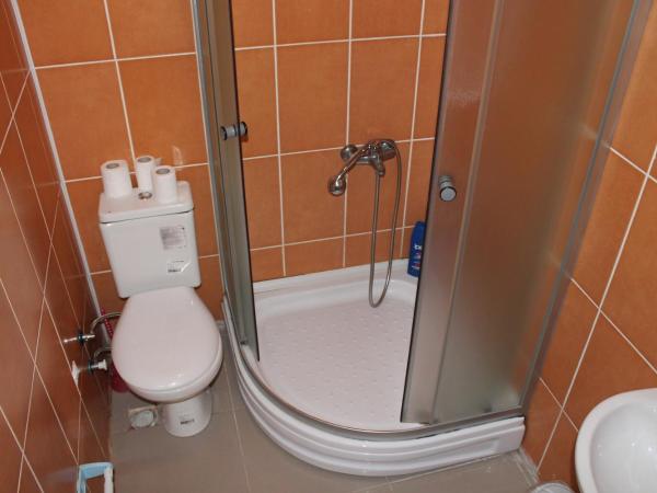 Stad Pansiyon AİLE : photo 3 de la chambre chambre simple