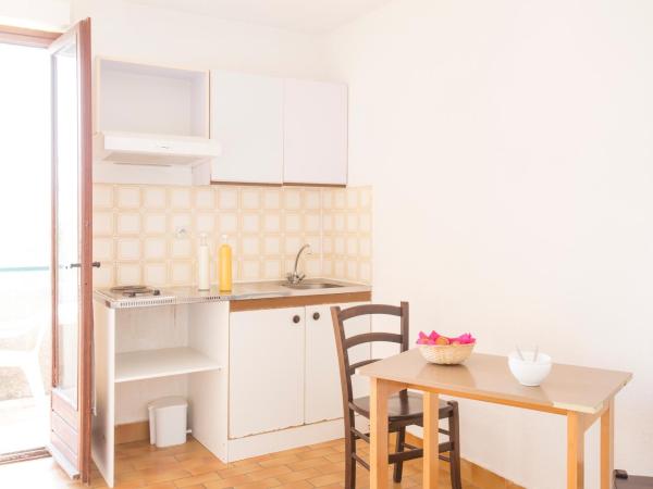 Village Vacances Le Parc Des Chênes (by Popinns) : photo 2 de la chambre studio standard