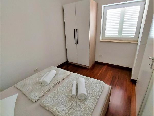 Apartments Aurora near beach : photo 7 de la chambre appartement avec balcon