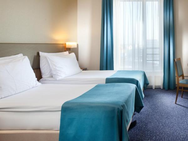 Holiday Inn Prague, an IHG Hotel : photo 7 de la chambre chambre lits jumeaux standard