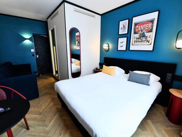 ibis Styles Dijon Central : photo 2 de la chambre chambre double design avec canap