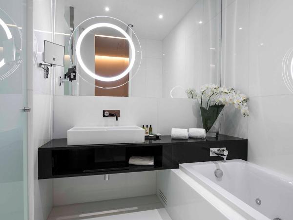 BessaHotel Liberdade : photo 6 de la chambre chambre supérieure avec 2 lits doubles