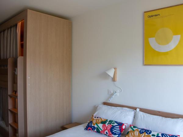 The People - Paris Bercy : photo 4 de la chambre chambre quadruple