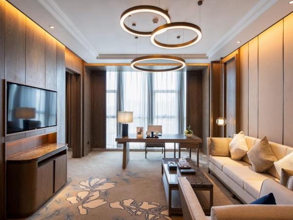 Jinling Grand Hotel : photo 2 de la chambre suite affaires